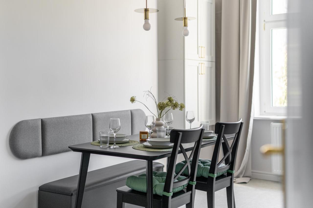 Moderna Apartament Gdynia Exteriör bild